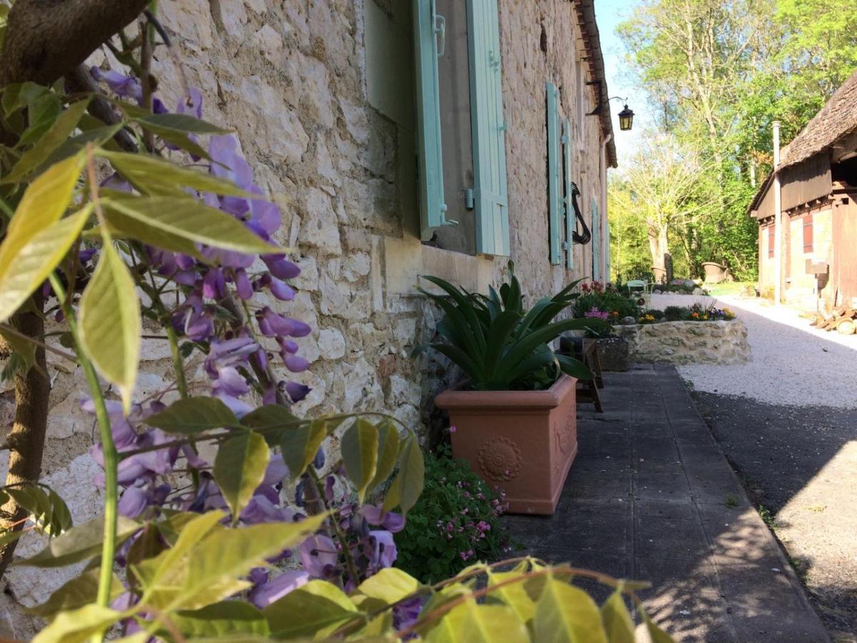 Bed and Breakfast Le Moulin Scalagrand Mazieres  Екстер'єр фото
