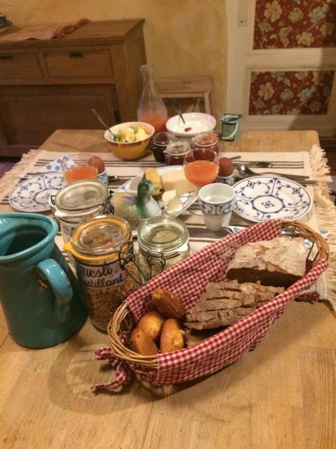 Bed and Breakfast Le Moulin Scalagrand Mazieres  Екстер'єр фото
