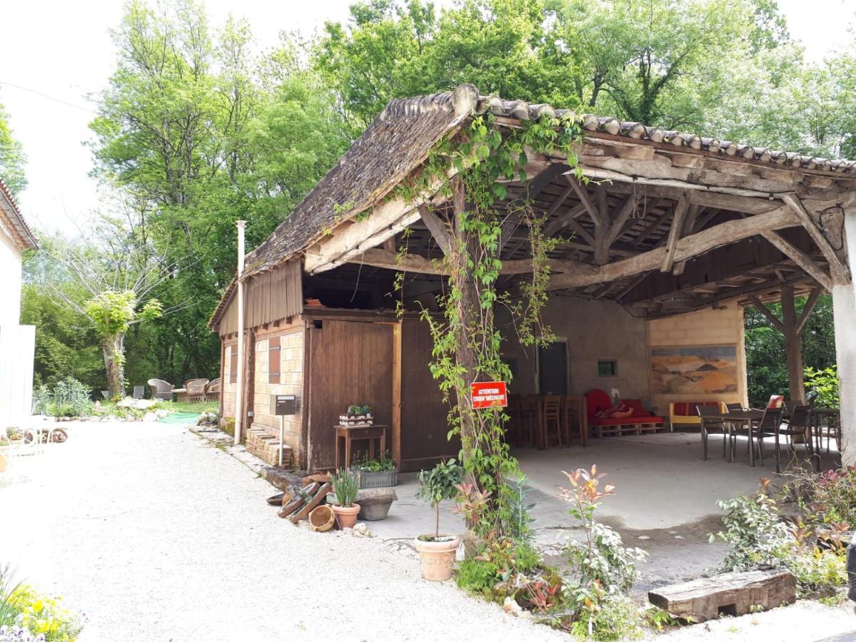 Bed and Breakfast Le Moulin Scalagrand Mazieres  Екстер'єр фото