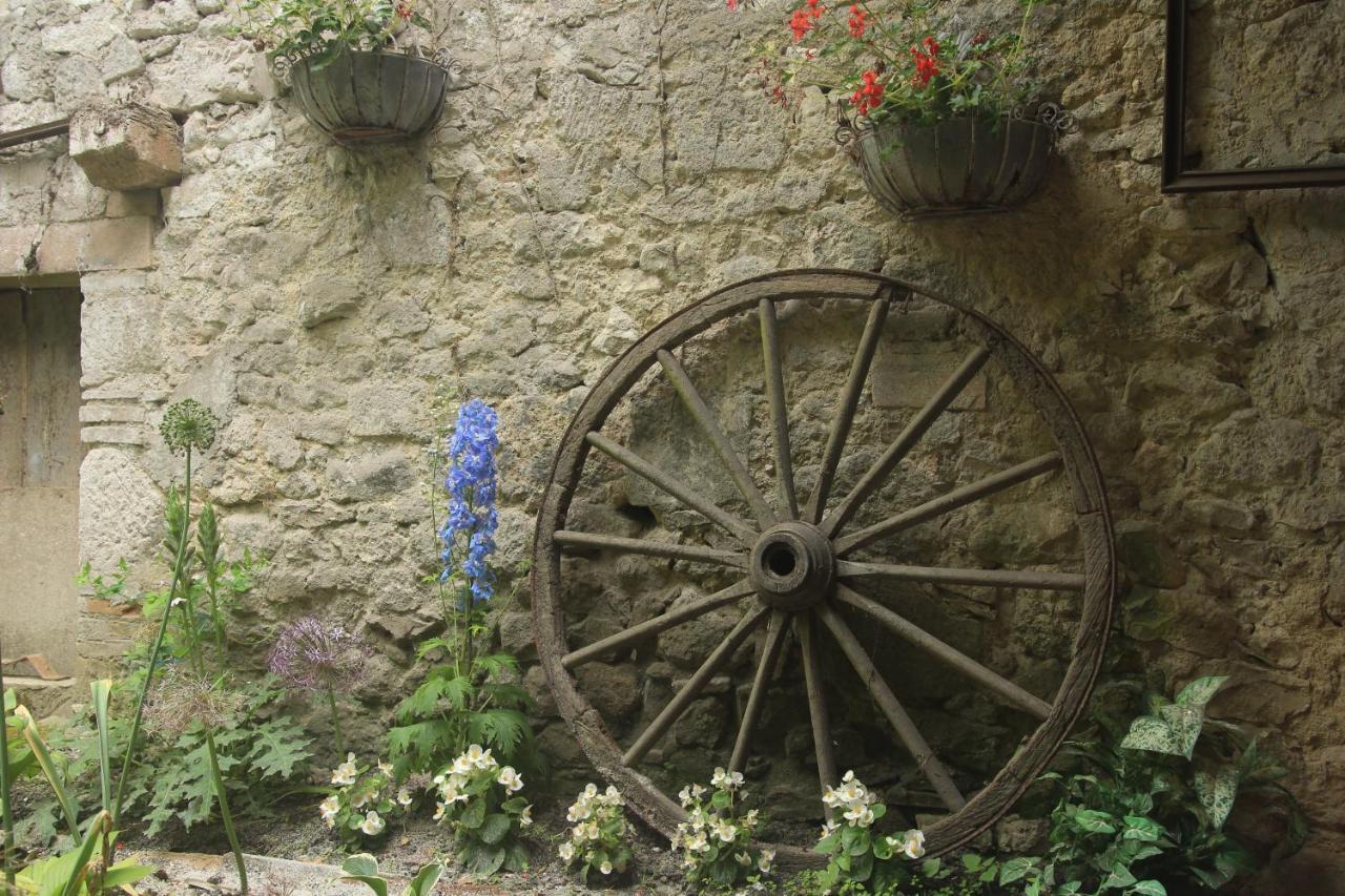 Bed and Breakfast Le Moulin Scalagrand Mazieres  Екстер'єр фото
